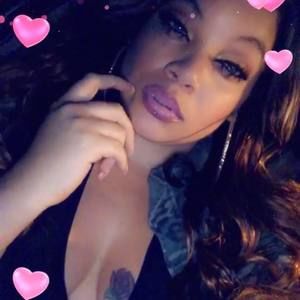 Meet your Posher, Latonya